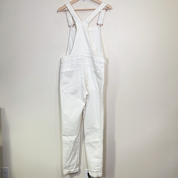 H&M | WHITE  DENIM OVERALL - Picture 9 of 9